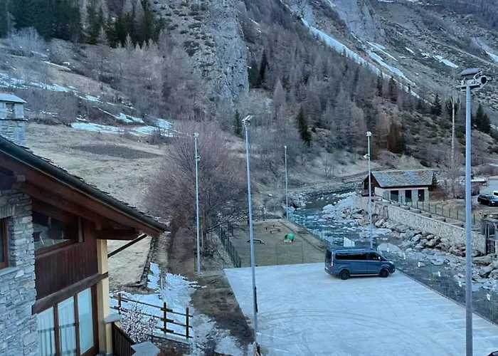 Miramountains 拉蒂勒